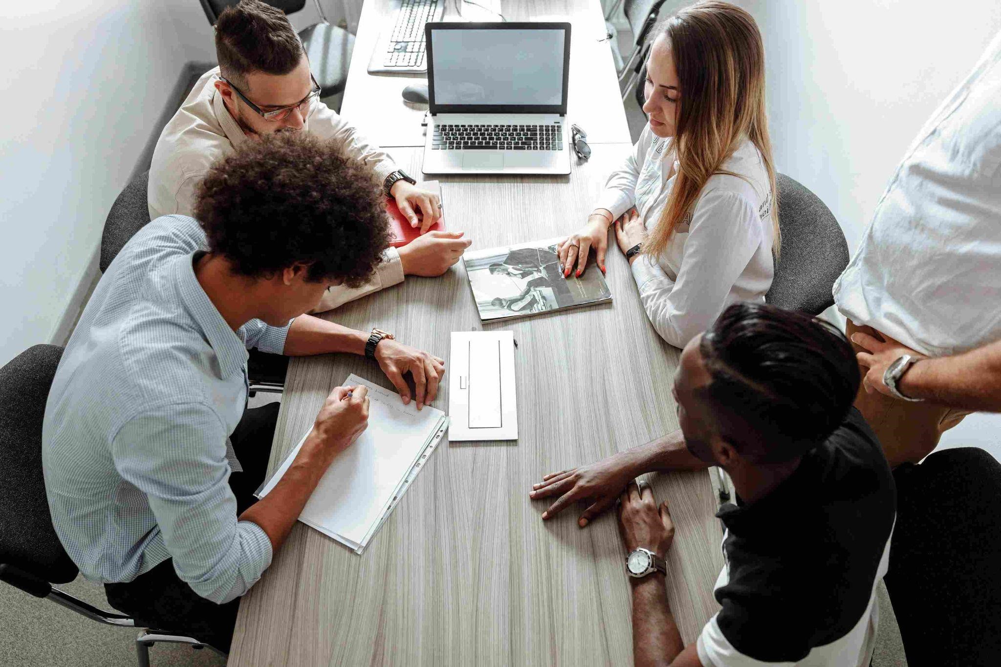 Use AI to Prioritise the Right Leads