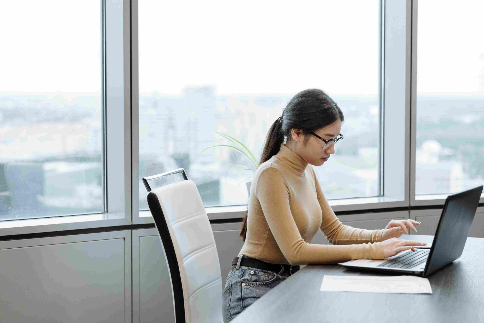 12 Real-World CRM with AI Automation Workflows
